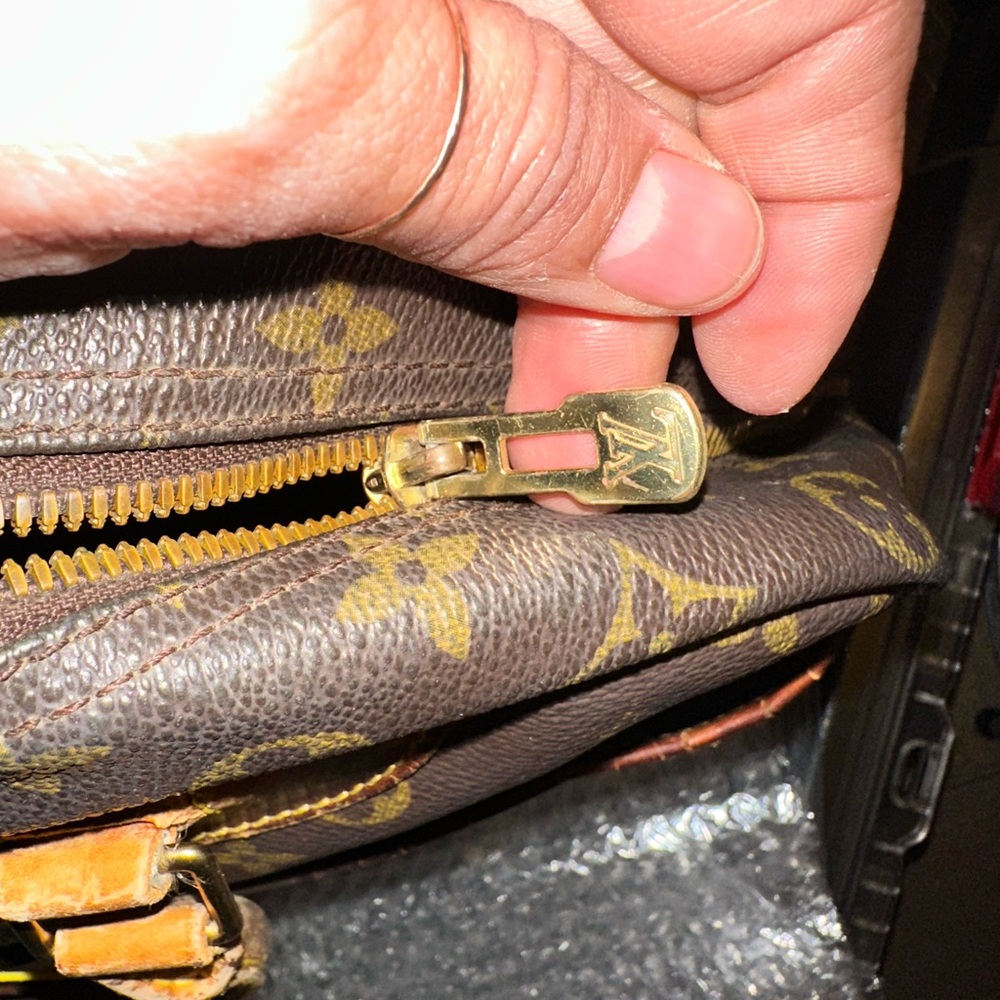 Louis Vuitton Monogram Duffel Bag in Brown and Tan - Picture 10 of 13